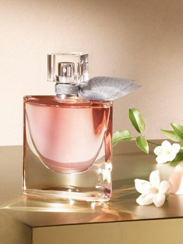 ادکلن زنانه لانکوم \ Fragrance World
